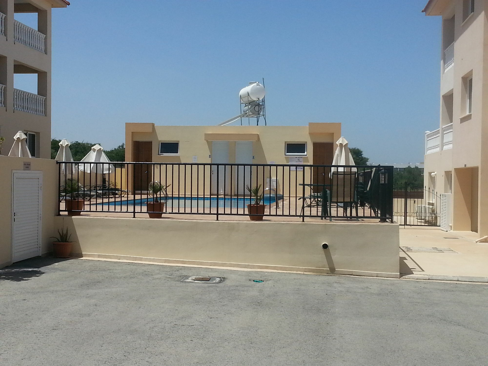 Photothea Apartments Protaras Exterior foto
